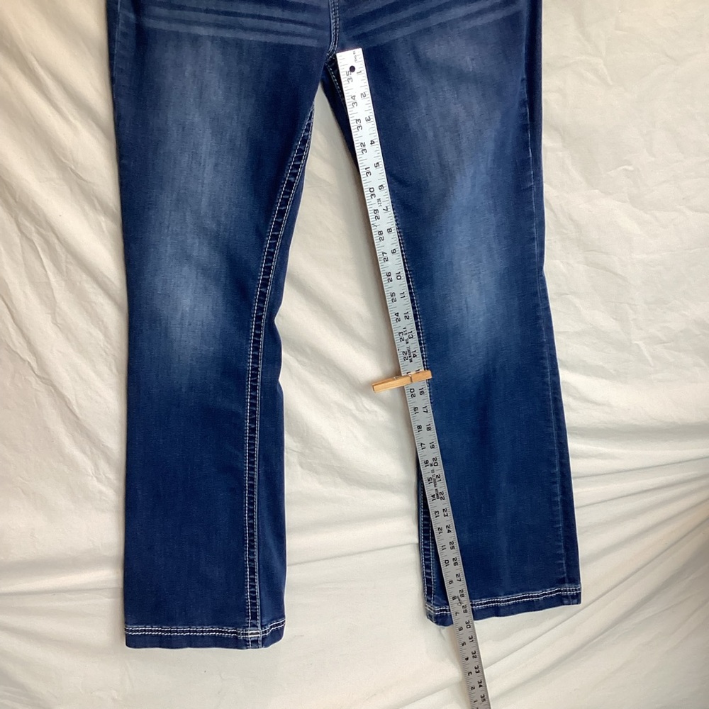 Miss me mid rise Boy cut jeans butterfly embellished - Picture 2 of 11